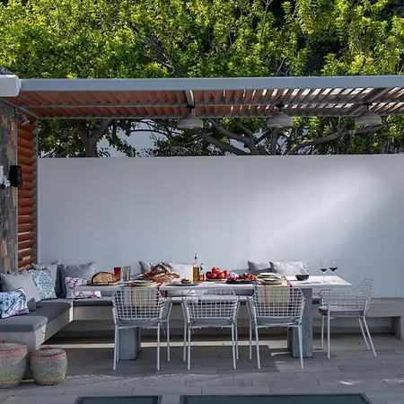 Lady Sea 6 Bedroom With Heated Pool & Private Access * Palaiokastro (Crete)