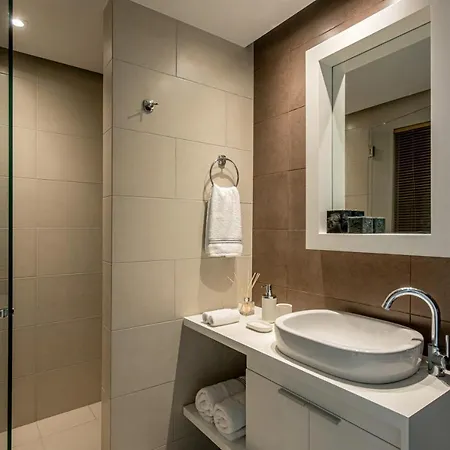 Vila Lady Sea 6 Bedroom With Heated Pool & Private Access Palaiokastro (Crete)